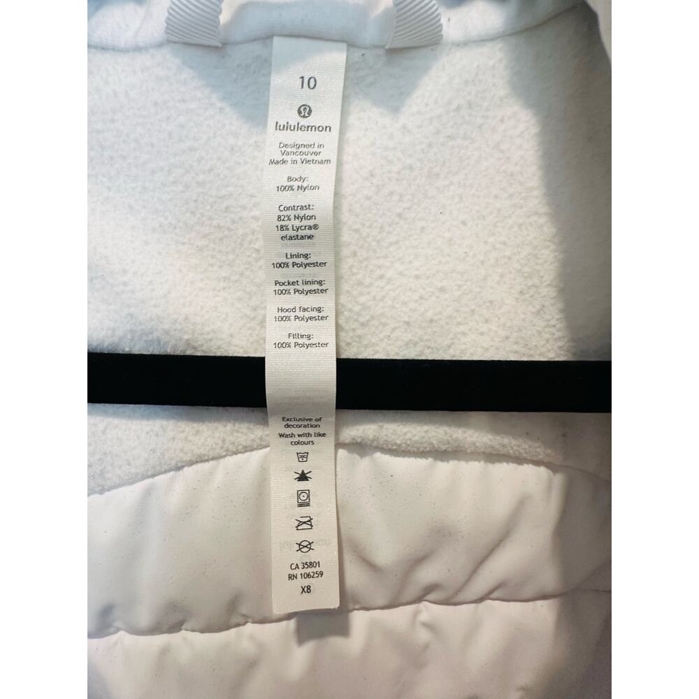 Lululemon Extra Mile Jacket White Removable Hood Insulated Winter Coat 10 - Picture 10 of 12